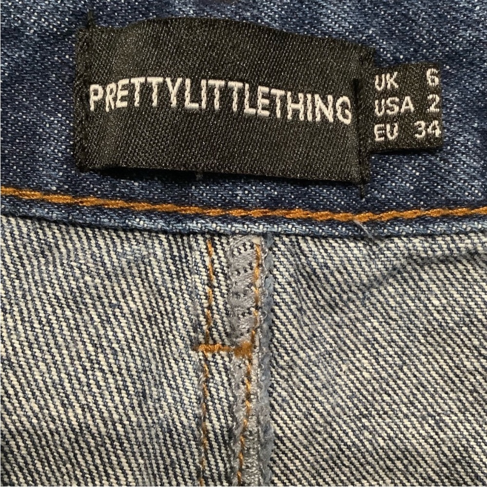 Prettylittlething MID WASH DENIM ELASTICATED HEM JEANS - Picture 8 of 14